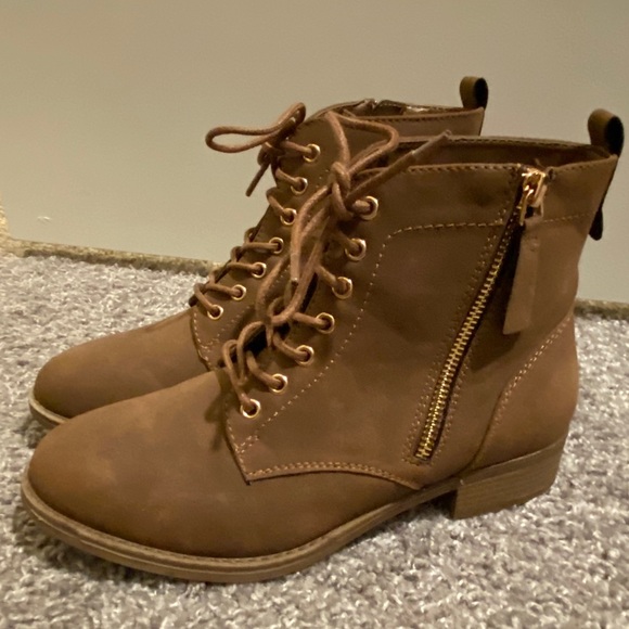Xappeal Brown Booties - Picture 1 of 4